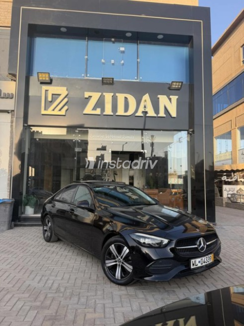 Mercedes C 180 2022 Black Automatic Used for Sale in Sheikh Zayed City - 1