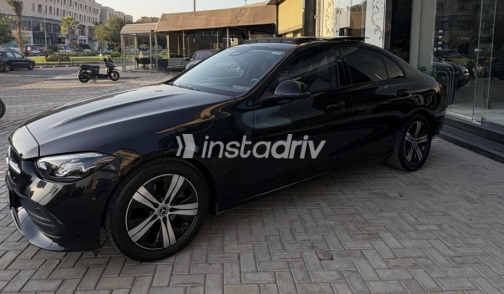 Mercedes C 180 2022 Black Automatic Used for Sale in Sheikh Zayed City - 4