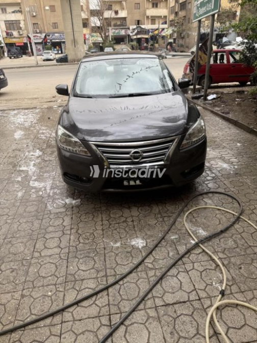 Nissan Sentra 2021 White Automatic Used for Sale in Greater Cairo ( Cairo + Giza) - 1