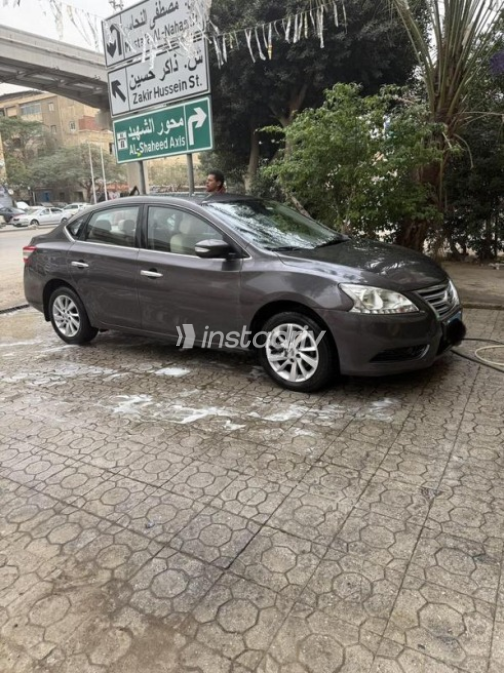 Nissan Sentra 2021 White Automatic Used for Sale in Greater Cairo ( Cairo + Giza) - 7