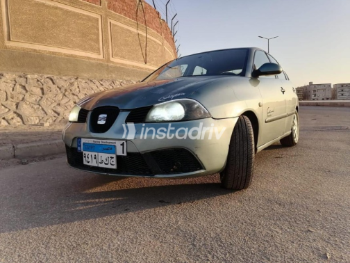 Seat Ibiza 2006 Green Automatic Used for Sale in Cairo - 6