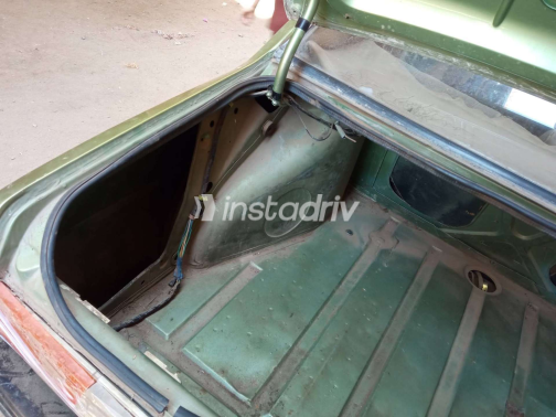 Peugeot 305 1979 Green Manual Used for Sale in Greater Cairo ( Cairo + Giza) - 5