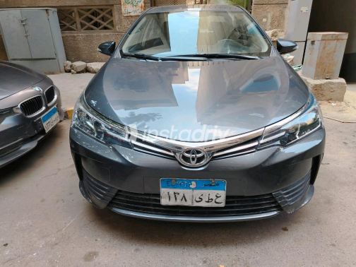 Toyota Corolla 2019 Dark Gray Automatic Used for Sale in Greater Cairo ( Cairo + Giza) - 3