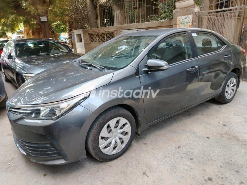 Toyota Corolla 2019 Dark Gray Automatic Used for Sale in Greater Cairo ( Cairo + Giza) - 9