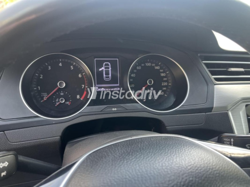 Volkswagen Passat 2018 Dark Blue Automatic Used for Sale in Cairo - 6