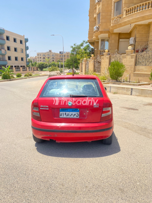 سكودا فابيا 2001 أحمر يدوي مستعملة للبيع في القاهرة الكبرى ( القاهرة - الجيزة) - 4