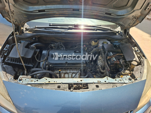 Opel Astra 2017 White Automatic Used for Sale in Greater Cairo ( Cairo + Giza) - 4