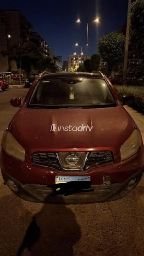 Nissan Qashqai 2013 Red Automatic Used for Sale in Cairo - 1