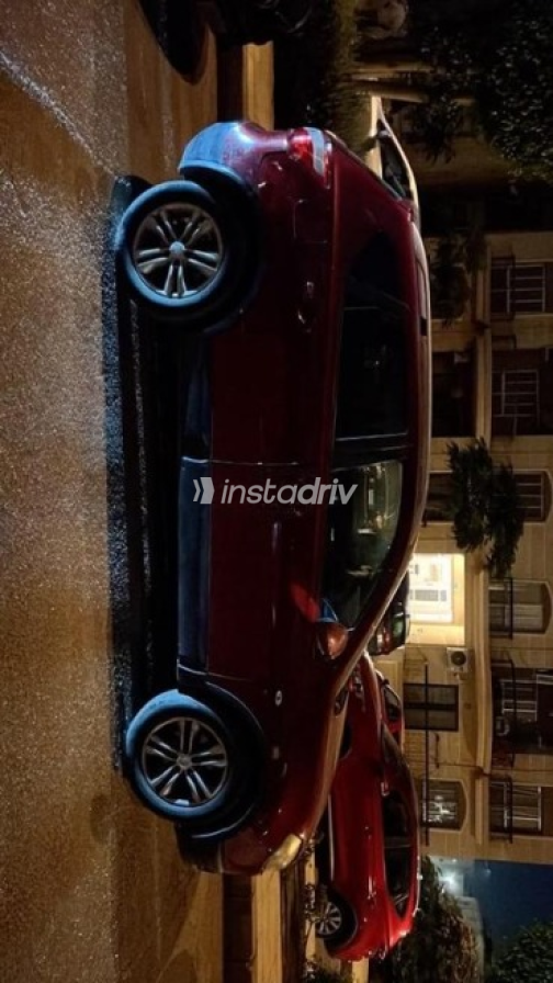 Nissan Qashqai 2013 Red Automatic Used for Sale in Cairo - 6