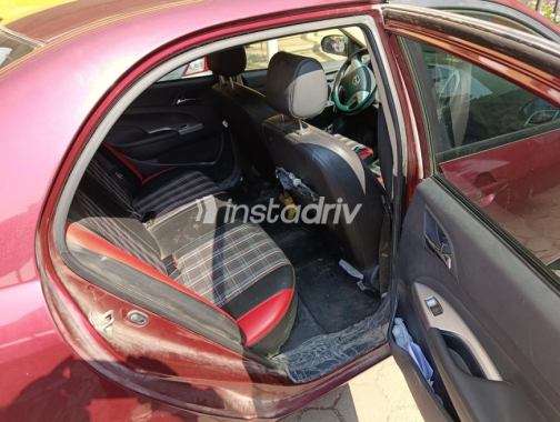 بى واى دى‬ F3 2025 أبيض أوتوماتيك مستعملة للبيع في القاهرة الكبرى ( القاهرة - الجيزة) - 5