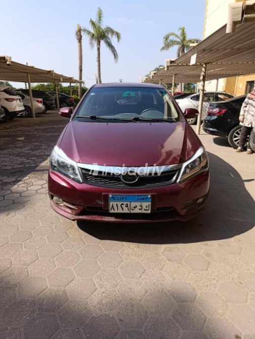 بى واى دى‬ F3 2025 أبيض أوتوماتيك مستعملة للبيع في القاهرة الكبرى ( القاهرة - الجيزة) - 7