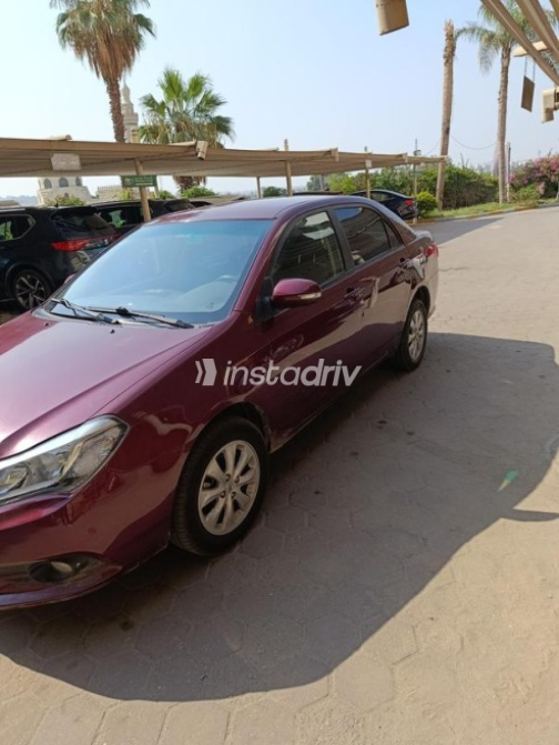 بى واى دى‬ F3 2025 أبيض أوتوماتيك مستعملة للبيع في القاهرة الكبرى ( القاهرة - الجيزة) - 9