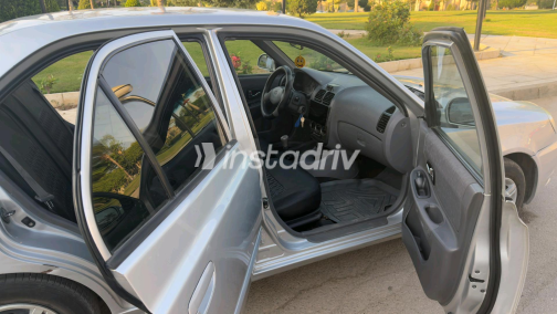 Hyundai Verna 2017 Silver Manual Used for Sale in Greater Cairo ( Cairo + Giza) - 1