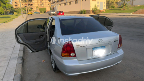 Hyundai Verna 2017 Silver Manual Used for Sale in Greater Cairo ( Cairo + Giza) - 2