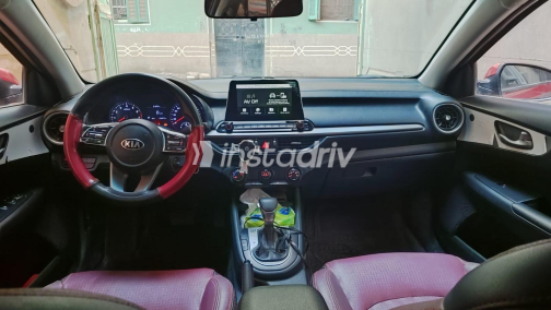 Kia Grand Cerato 2020 Red Automatic Used for Sale in Greater Cairo ( Cairo + Giza) - 5