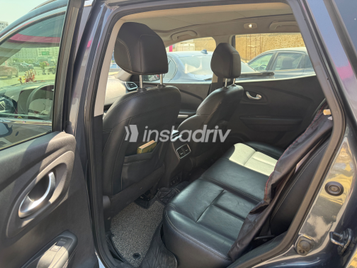 Renault Kadjar 2019 Gray Automatic Used for Sale in Greater Cairo ( Cairo + Giza) - 9