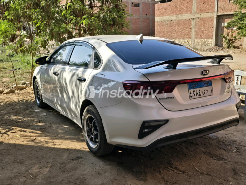 كيا جراند سيراتو 2021 أبيض أوتوماتيك مستعملة للبيع في القاهرة الكبرى ( القاهرة - الجيزة) - 10
