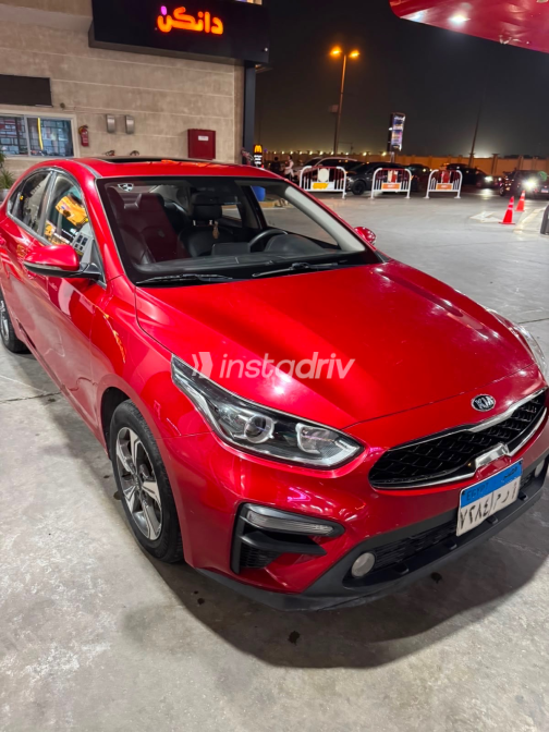 Kia Cerato 2020 White Automatic Used for Sale in Greater Cairo ( Cairo + Giza) - 5