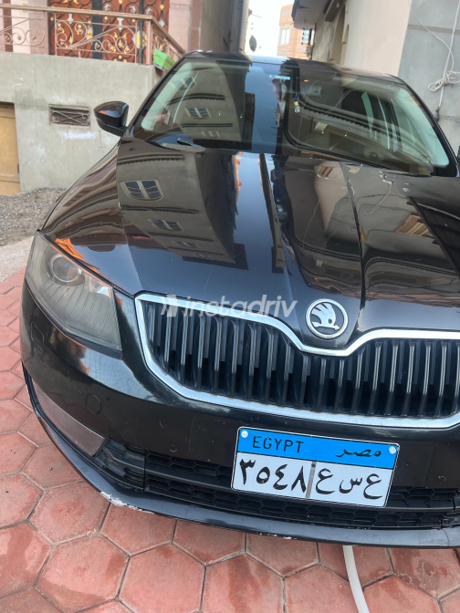 سكودا اوكتافيا A7 2016 أسود أوتوماتيك مستعملة للبيع في القاهرة الكبرى ( القاهرة - الجيزة) - 6
