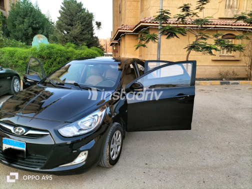 هيونداي اكسنت RB 2011 أسود أوتوماتيك مستعملة للبيع في القاهرة الكبرى ( القاهرة - الجيزة) - 6