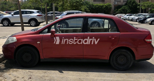 Nissan Tiida 2010 Red Automatic Used for Sale in Greater Cairo ( Cairo + Giza) - 10