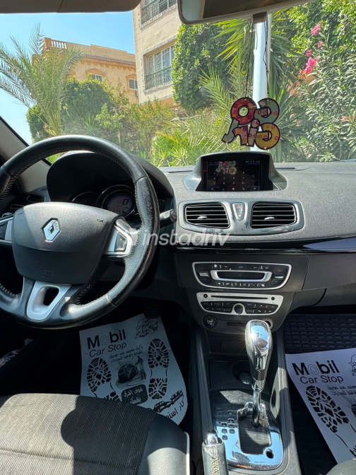 Renault Megane 2013 Silver Automatic Used for Sale in Greater Cairo ( Cairo + Giza) - 2