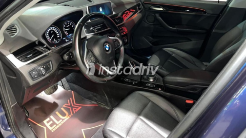 بي ام دبليو X1 2019 أزرق غامق أوتوماتيك مستعملة للبيع في مدينة الشيخ زايد - 7