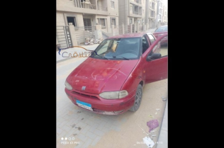 فيات سينا 2001 أحمر أوتوماتيك مستعملة للبيع في القاهرة