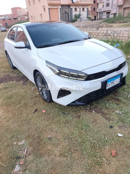 Kia K3 2023 White Automatic Used for Sale in Kafr el-Sheikh - 1