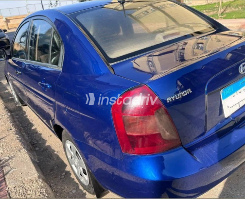 Hyundai Accent 2010 Blue Automatic Used for Sale in Al Shorouk - 2