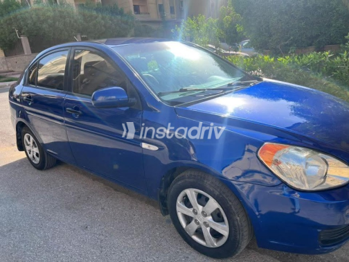 Hyundai Accent 2010 Blue Automatic Used for Sale in Al Shorouk - 5