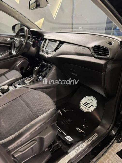 Opel Grandland 2019 Black Automatic Used for Sale in Nasr city - 9