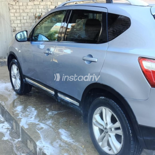 Nissan Qashqai 2013 White Automatic Used for Sale in Cairo - 3