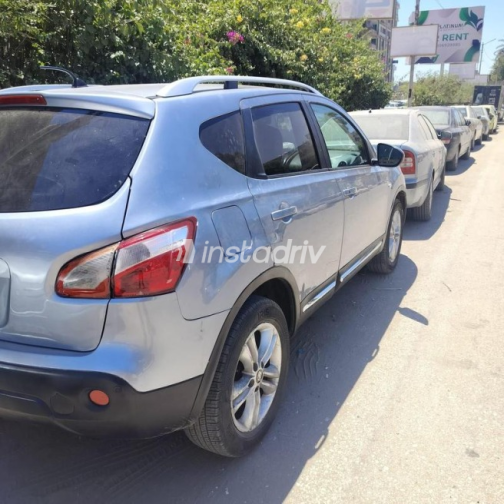 Nissan Qashqai 2013 White Automatic Used for Sale in Cairo - 6