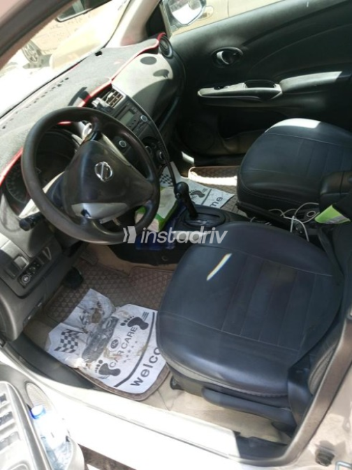 Nissan Sunny 2019 White Automatic Used for Sale in Greater Cairo ( Cairo + Giza) - 4