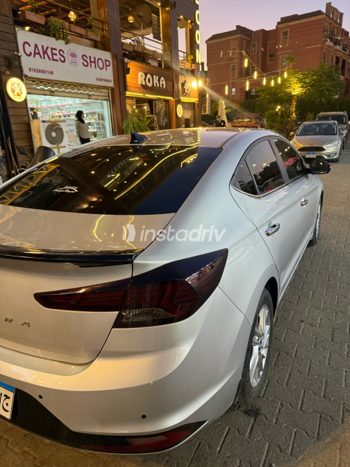 Hyundai Elantra AD 2026 Silver Automatic Used for Sale in Greater Cairo ( Cairo + Giza) - 3