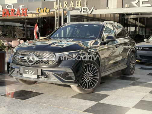Mercedes GLC 300 2023 Black Automatic Used for Sale in Sheikh Zayed City - 1