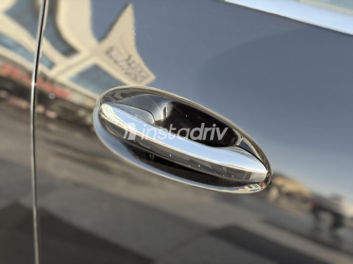 Mercedes GLC 300 2023 Black Automatic Used for Sale in Sheikh Zayed City - 8