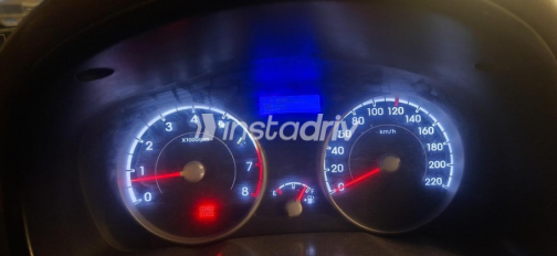 Hyundai Accent 2010 Gold Automatic Used for Sale in Damanhur - 10