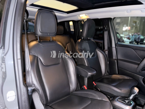 Jeep Renegade 2023 Gray Automatic Used for Sale in Greater Cairo ( Cairo + Giza) - 4