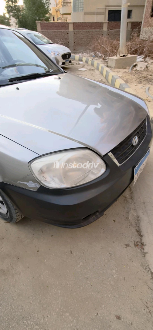Hyundai Verna 2014 Champagne Automatic Used for Sale in Greater Cairo ( Cairo + Giza) - 7
