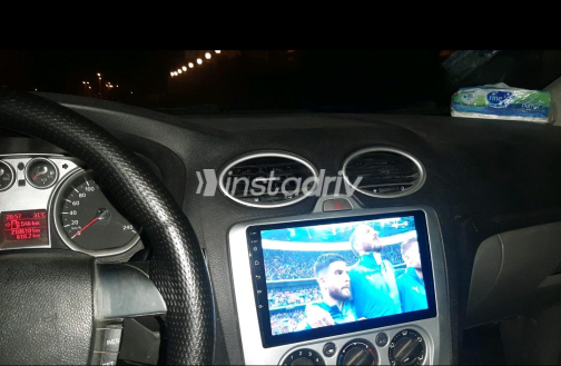 Ford Focus 2010 Silver Automatic Used for Sale in Greater Cairo ( Cairo + Giza) - 3