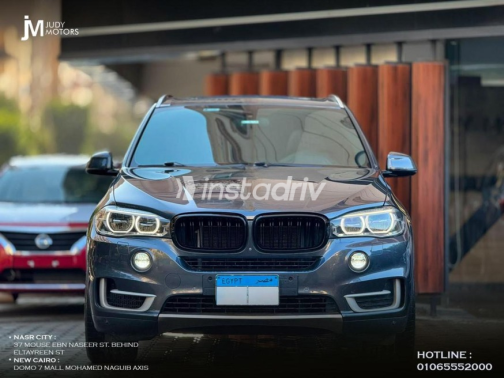BMW X5 2018 Gray Automatic Used for Sale in Nasr city - 5