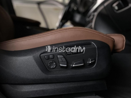 BMW X5 2018 Dark Blue Automatic Used for Sale in Heliopolis - 9