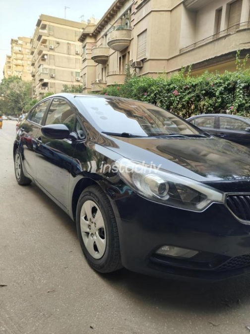 Kia Cerato 2015 Black Automatic Used for Sale in El Haram - 2