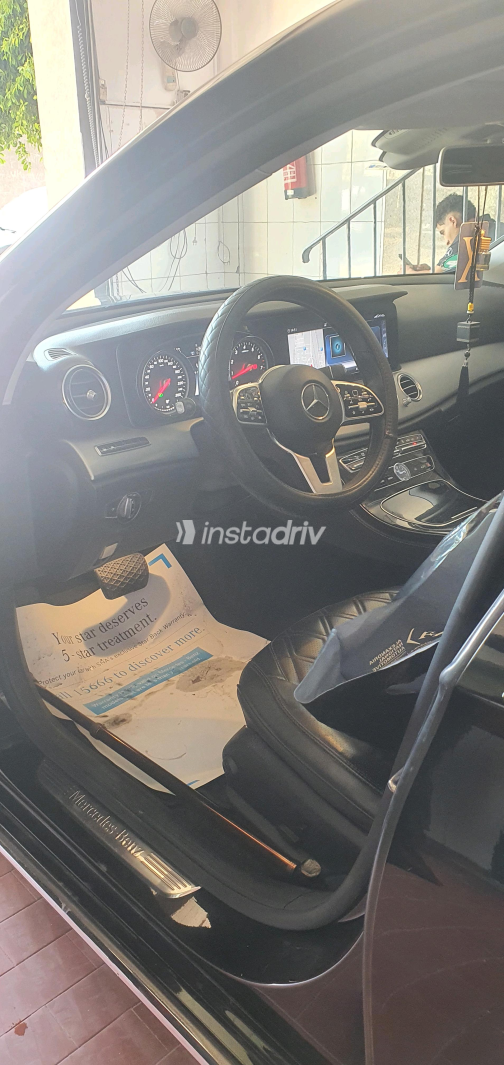 Mercedes E 200 2019 Black Automatic Used for Sale in Greater Cairo ( Cairo + Giza) - 2