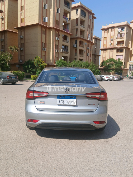 ام جى 5 2021 فضي CVT مستعملة للبيع في القاهرة الكبرى ( القاهرة - الجيزة) - 4