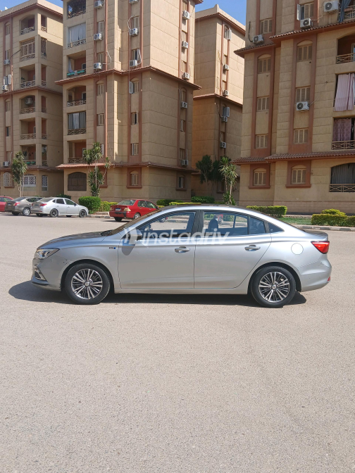 ام جى 5 2021 فضي CVT مستعملة للبيع في القاهرة الكبرى ( القاهرة - الجيزة) - 8