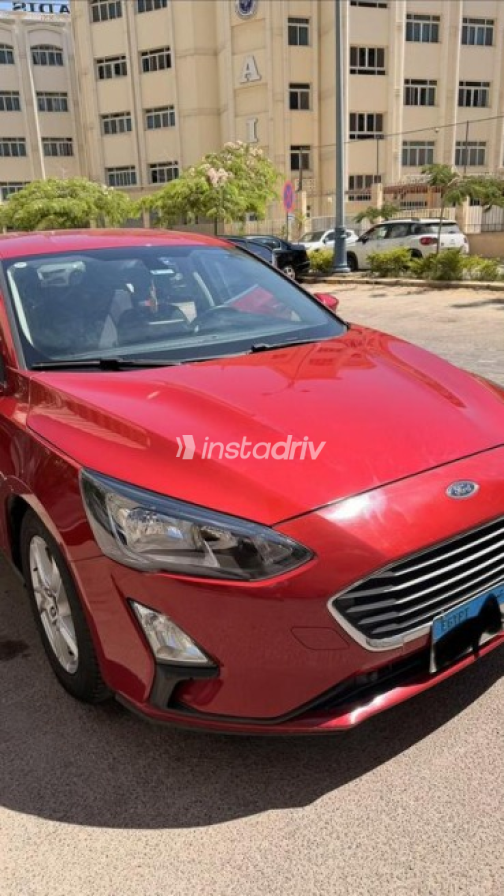 فورد فوكس 2021 أحمر أوتوماتيك مستعملة للبيع في الإسكندرية - 1