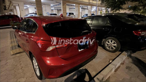 فورد فوكس 2021 أحمر أوتوماتيك مستعملة للبيع في الإسكندرية - 6